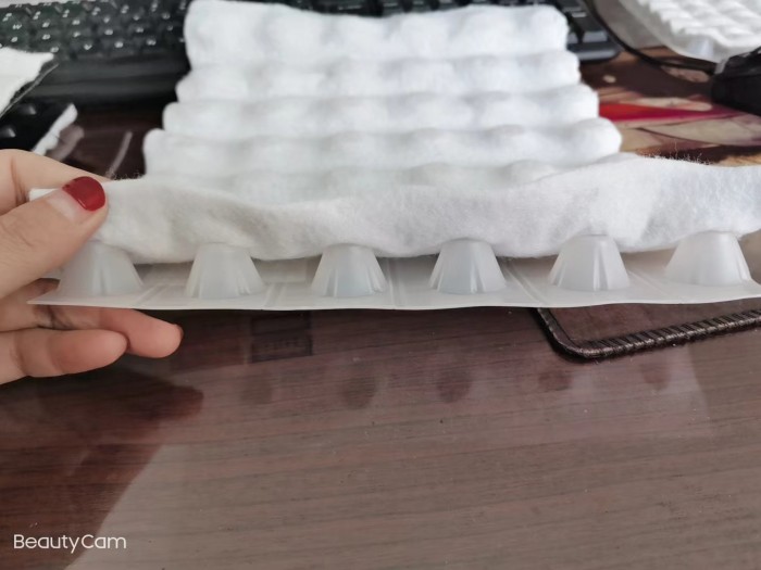 地下車庫排水板