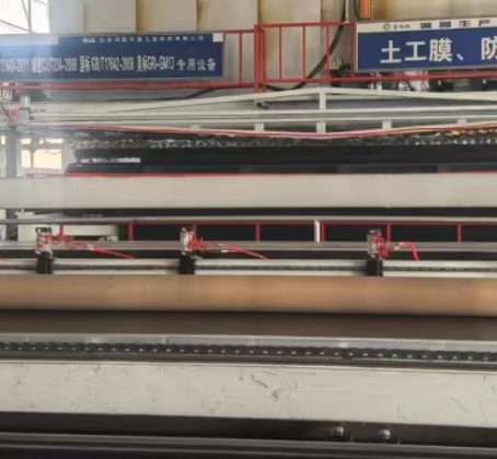 8米寬幅淋膜設備介紹